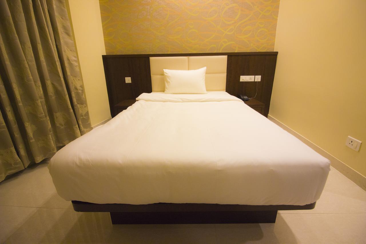 The Grace Hostel Колката Екстериор снимка